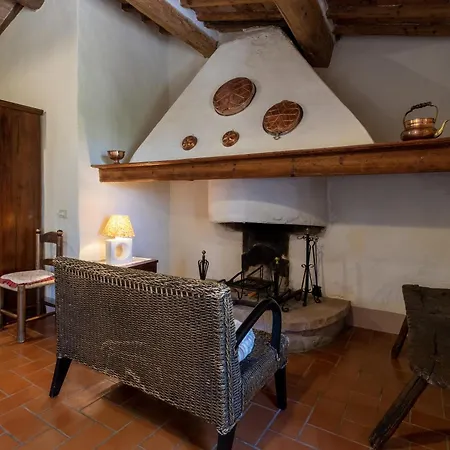 Podere La Montalla Villa *